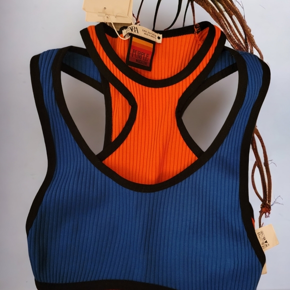 Sports Top - Picture 2 of 2